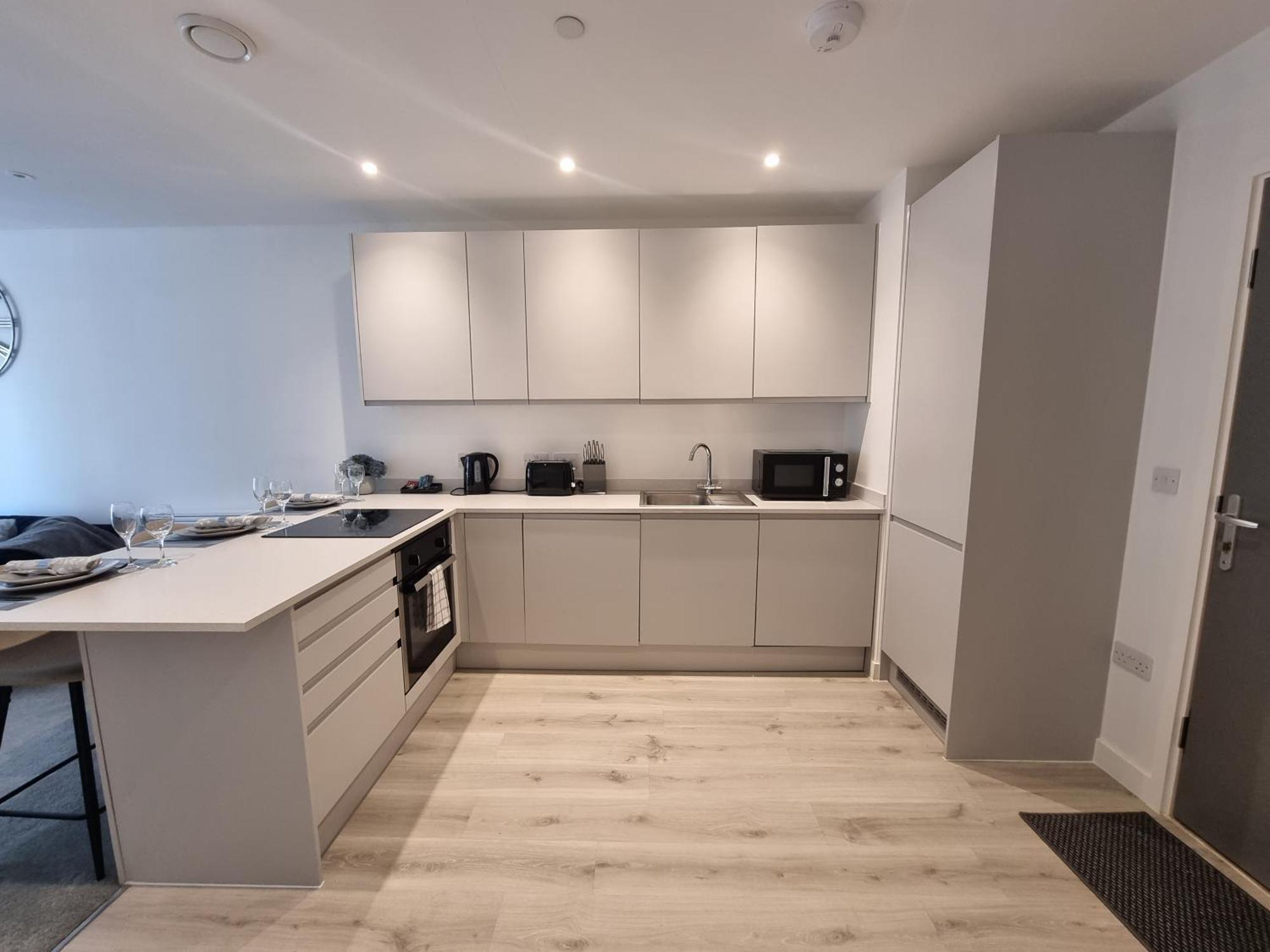 Trafford Suite Modern 1 Bed With Cinema Room Манчестър Екстериор снимка